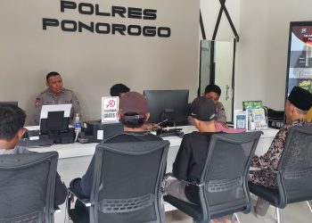 Koperasi Simpan Pinjam Diduga Langgar Prosedur, Warga Datangi Polres Ponorogo
