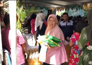 Pasar Murah Disperindag Jatim di Ponorogo Diserbu Warga