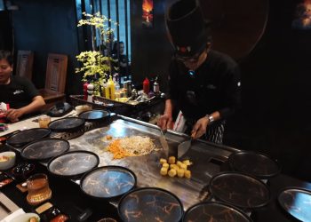 Wow..! Ada Warung Steak Hadirkan Konsep Live Teppanyaki Di Ponorogo