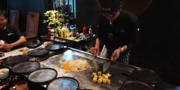 Wow..! Ada Warung Steak Hadirkan Konsep Live Teppanyaki Di Ponorogo