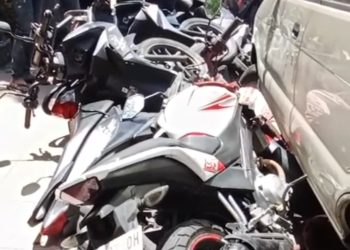 Minibus Tabrak 12 Motor di Ponorogo, Diduga Salah Injak Rem