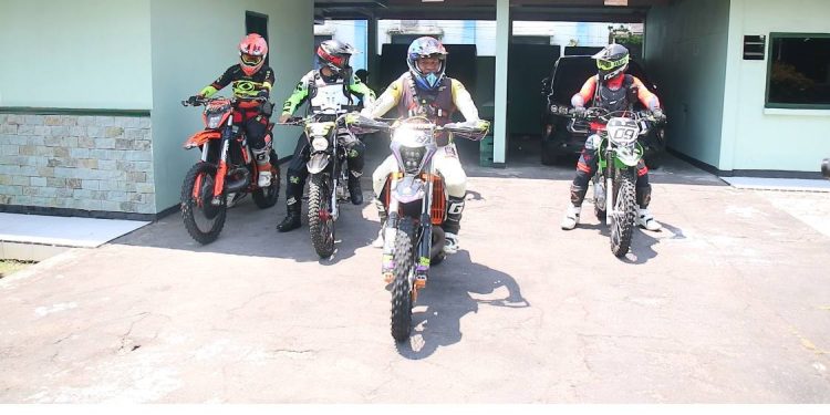 TNI-Polri dan Komunitas Trail Ponorogo Gelar Patroli Karhutla dan Bakti Sosial